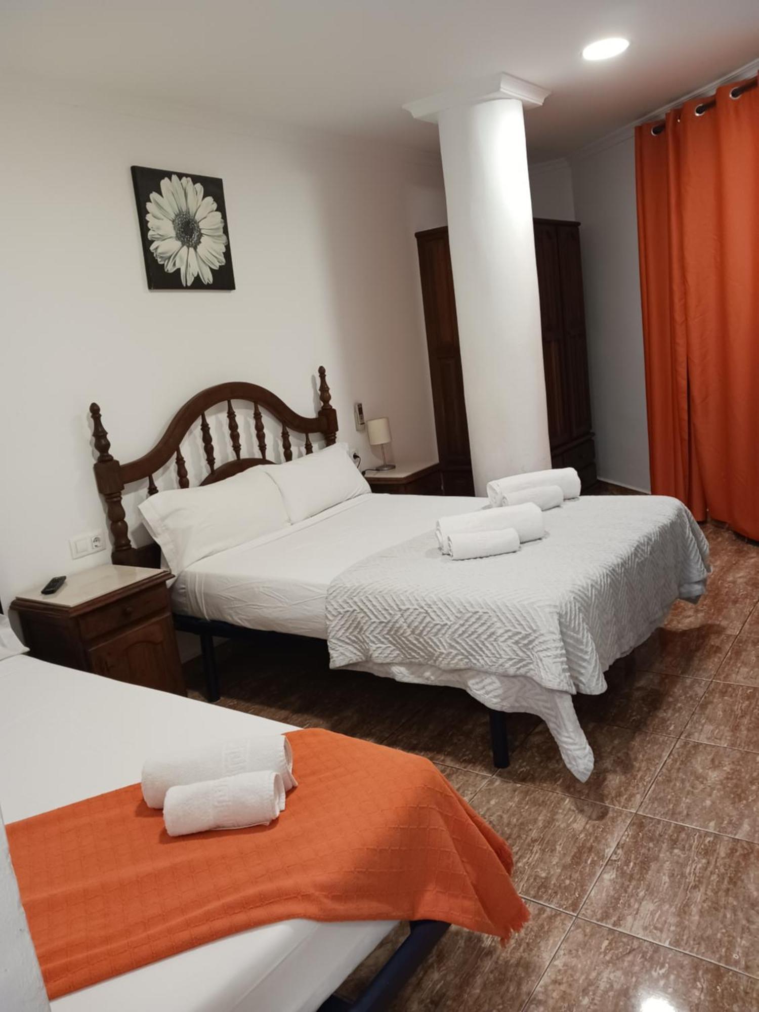 Hotel Manantiales Torremolinos Exterior foto